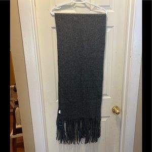 Lucky brand gray soft scarf 14.5 x 84”